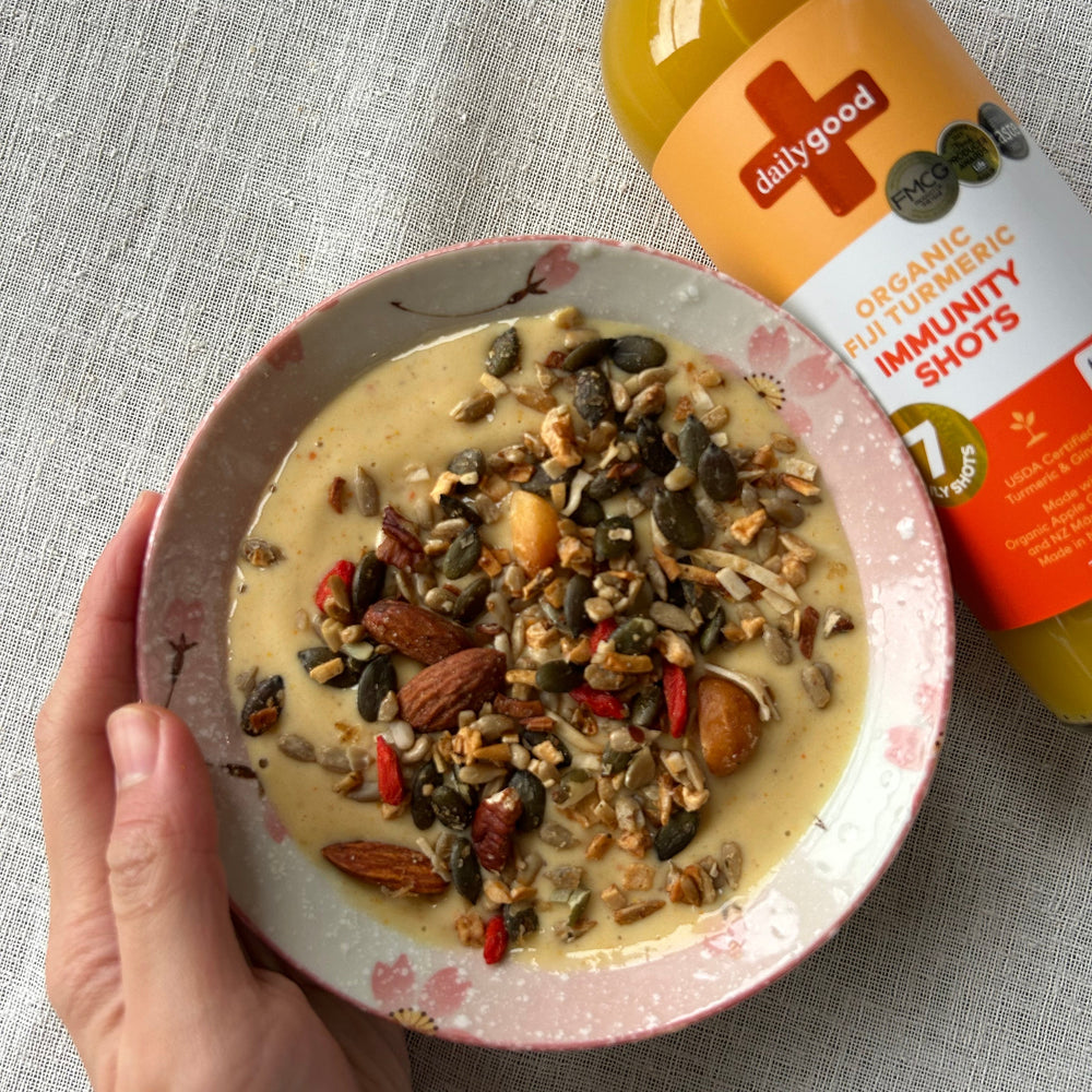 Golden Latte Smoothie Bowl